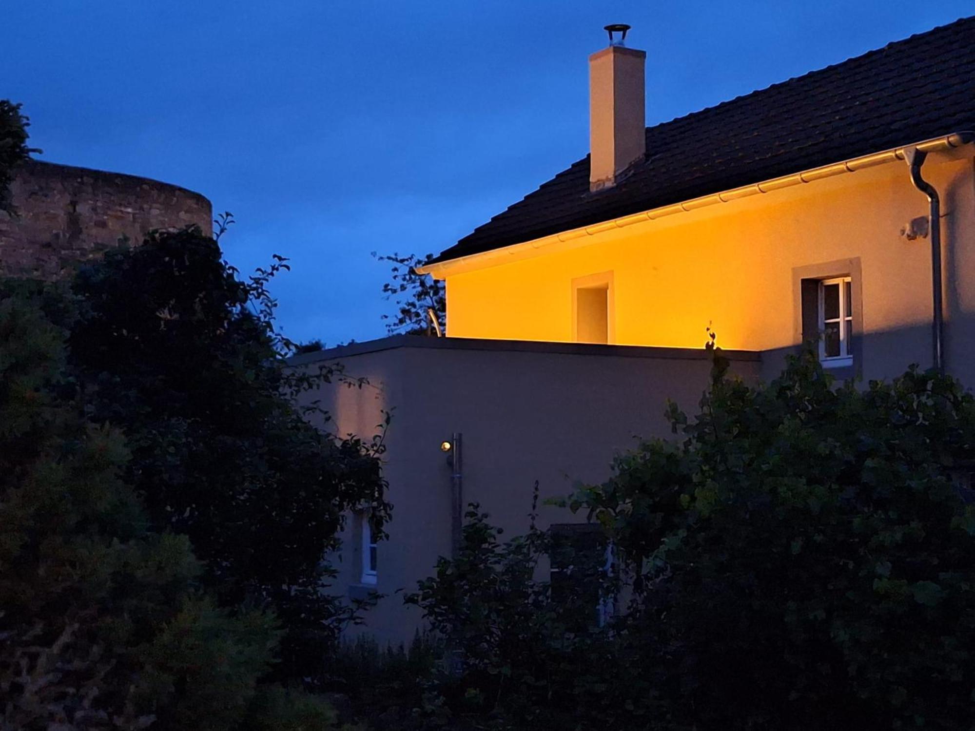 Denkmalgeschuetztes Ferienhaus In Der Suedeifel - Ferienhaus Hazen 贝廷根 外观 照片
